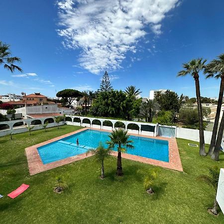 2 Bedroom Apartment In Quarteira With Balcony, Pool And Wi-Fi By Centralgarve Exterior foto
